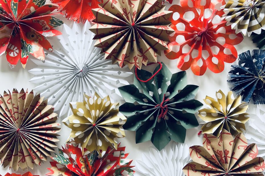 signature project_paper snowflakes_snfcc workshopIMG_2305 copy