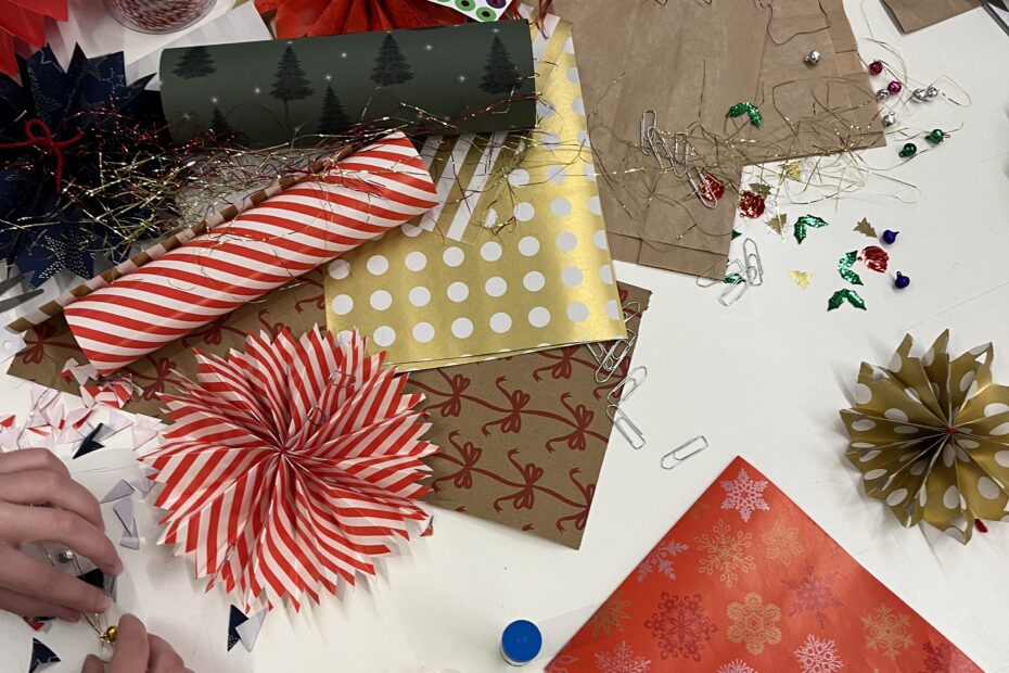 signature project_paper snowflakes_snfcc workshopIMG_2323 copy